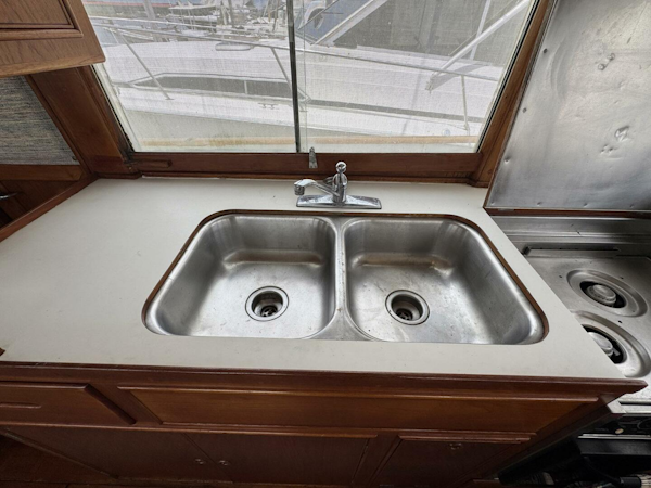 Grand Banks-42 Motor Yacht 1989-Carolina Breeze Georgetown-South Carolina-United States-5632185