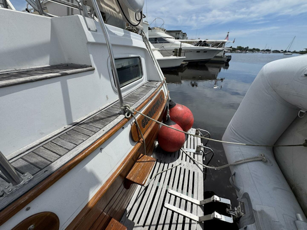 Grand Banks-42 Motor Yacht 1989-Carolina Breeze Georgetown-South Carolina-United States-5632154