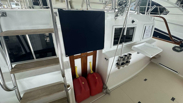 Grand Banks-Classic 1987-The Dog House Saint Petersburg-Florida-United States-4704290