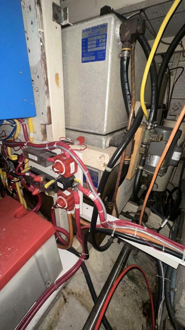 Grand Banks-Classic 1987-The Dog House Saint Petersburg-Florida-United States-4704320