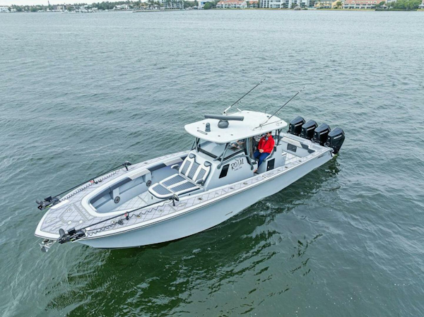 Front Runner-39 CC 2020-Down Range Fort Lauderdale-Florida-United States-4942987
