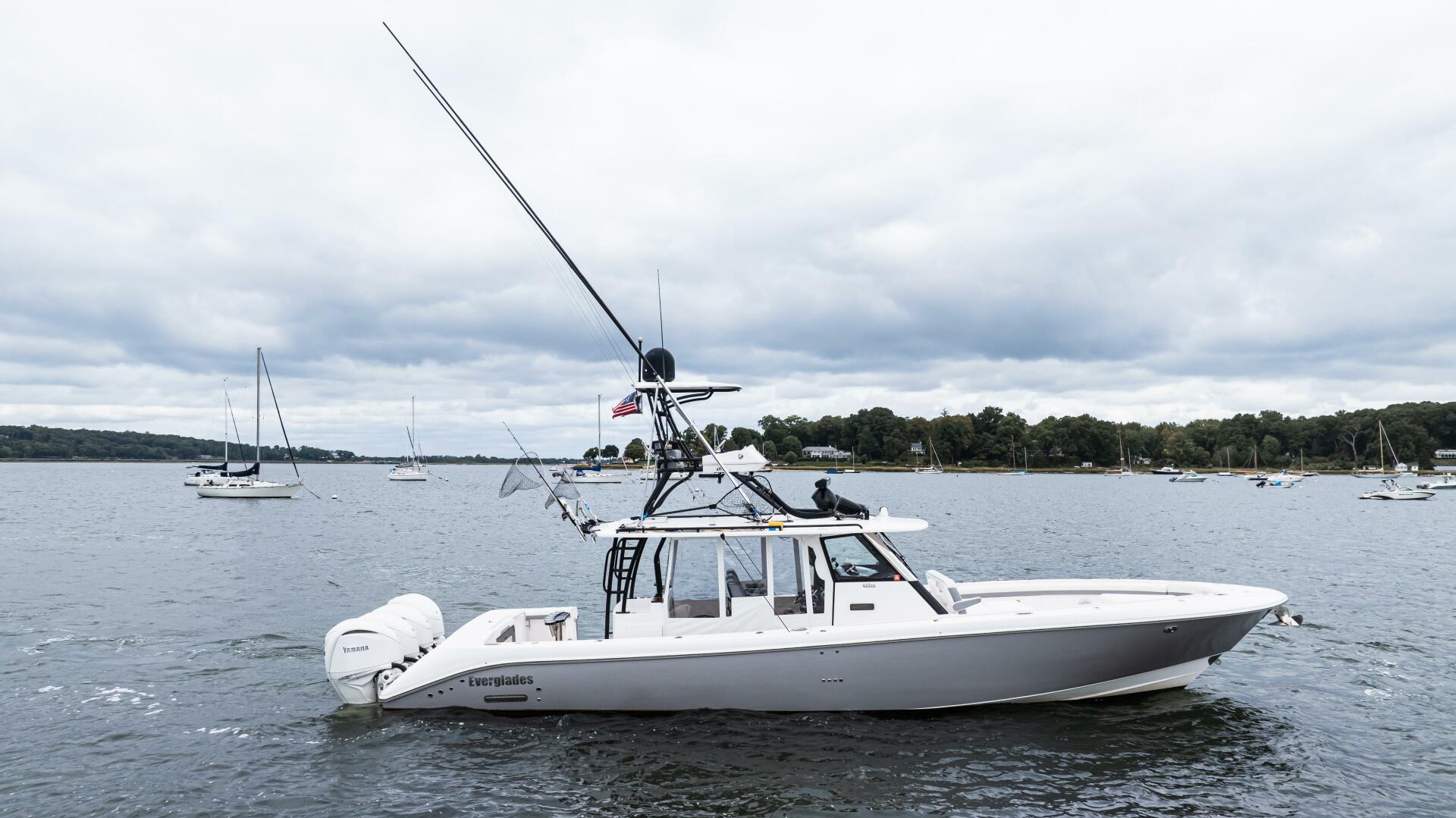 Everglades-435 CC 2017-Brand New Engines! Oyster Bay-New York-United States-4721389 | Thumbnail