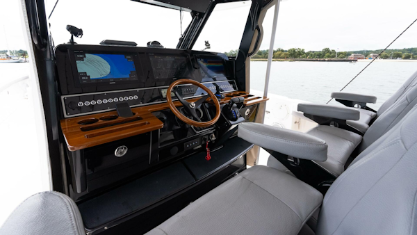Everglades-435 CC 2017-Brand New Engines! Oyster Bay-New York-United States-4721414