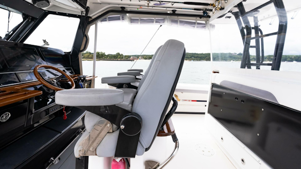 Everglades-435 CC 2017-Brand New Engines! Oyster Bay-New York-United States-4721411