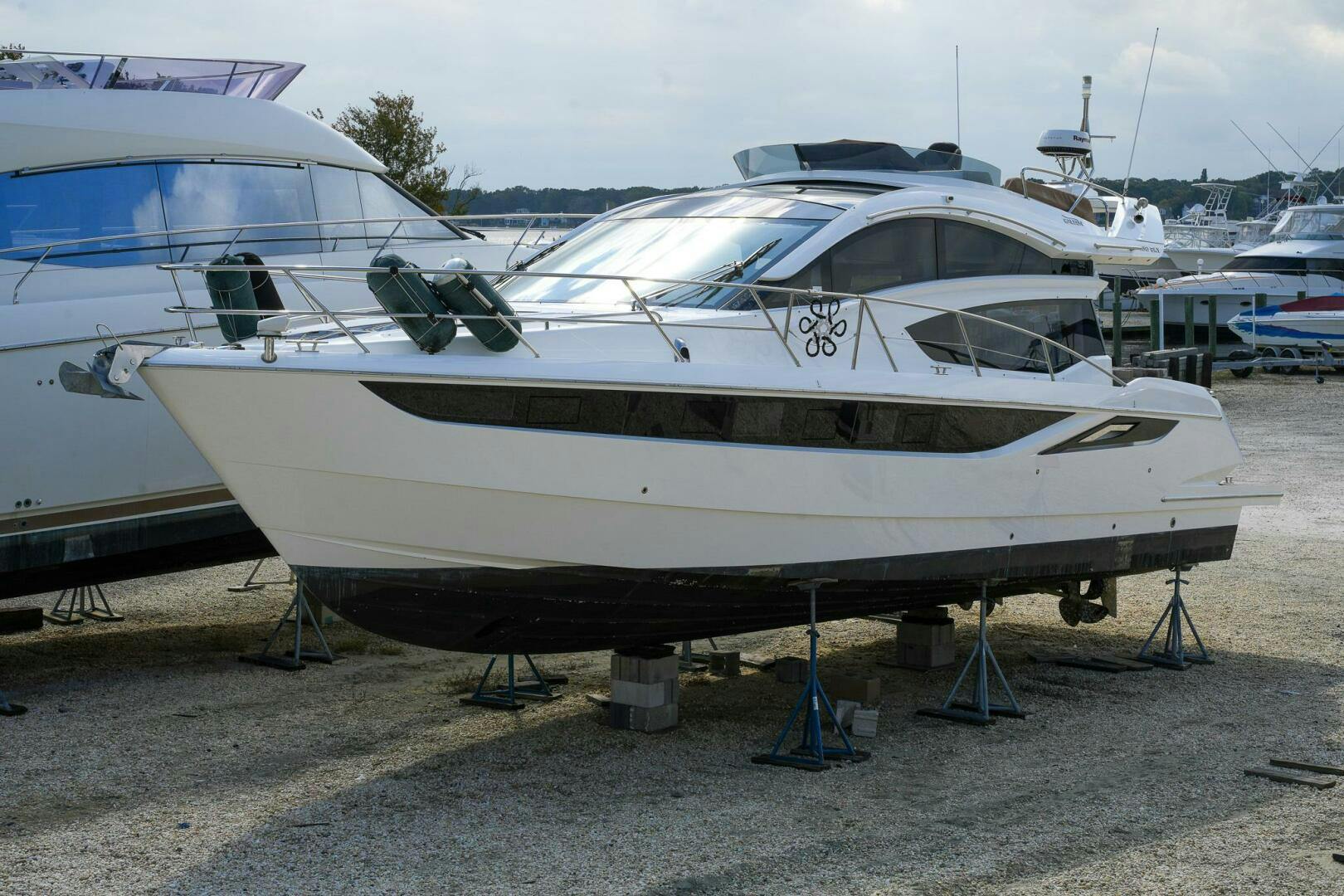 Galeon-43 SKY 2017 -Brick-New Jersey-United States-4724232