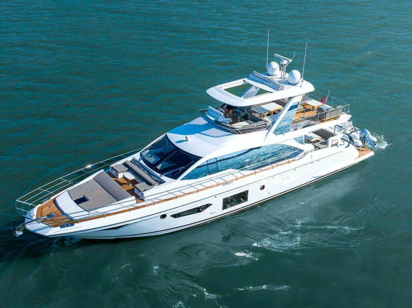 Azimut-66 Fly 2020 -Sandusky-Ohio-United States-4730859