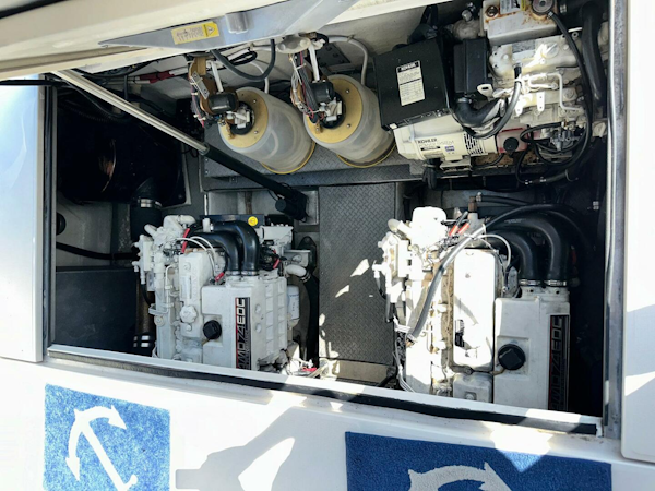 Regal-Commodore 4260 2002-Seaduction Middle River-Maryland-United States-4736402