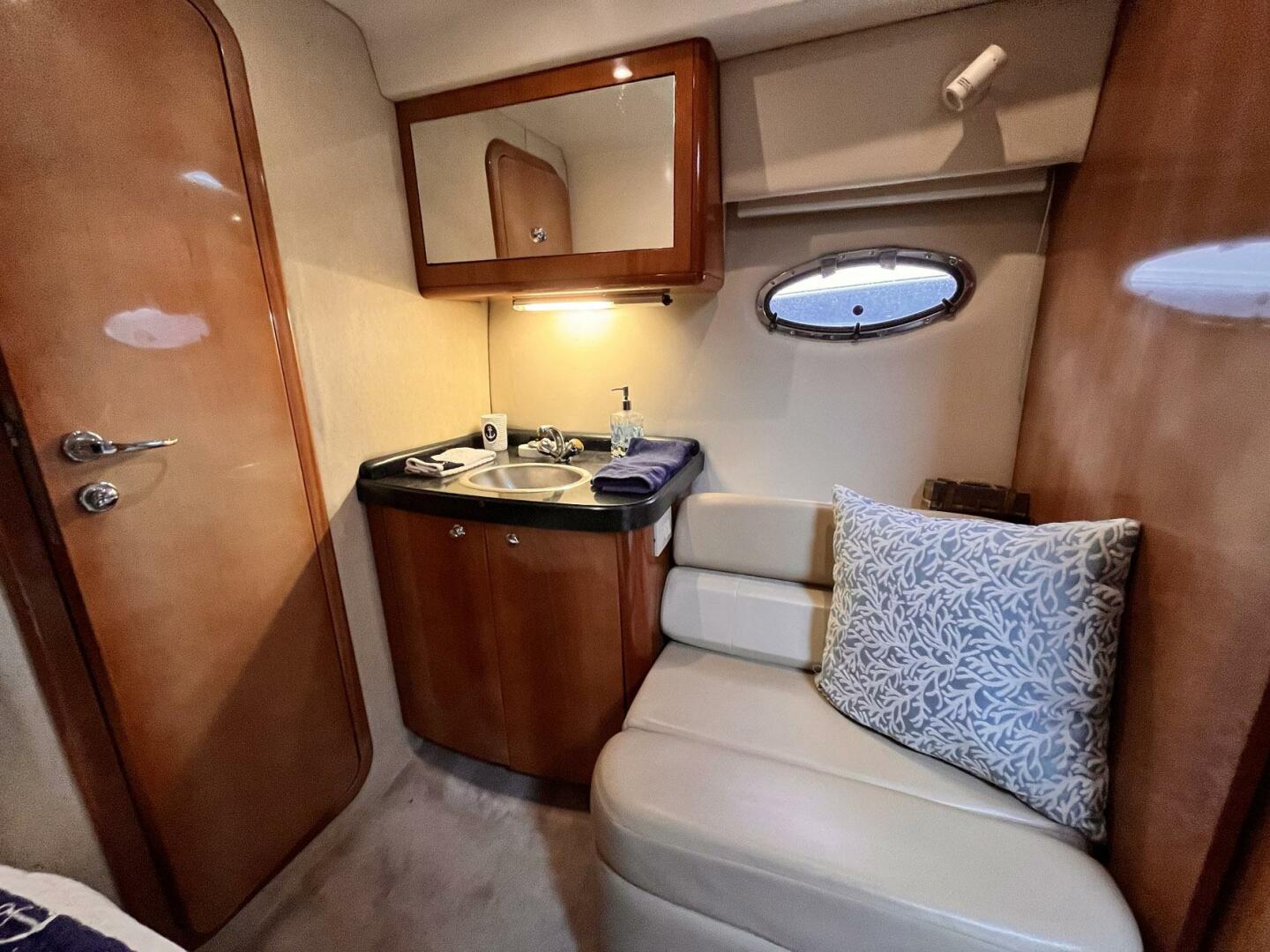 Regal-Commodore 4260 2002-Seaduction Middle River-Maryland-United States-4736445 | Thumbnail