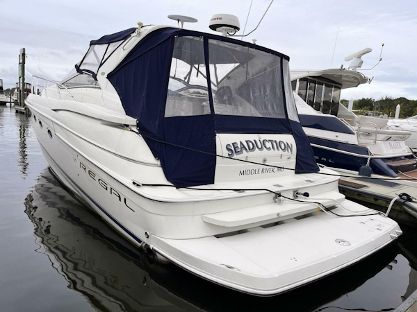 Regal-Commodore 4260 2002-Seaduction Middle River-Maryland-United States-4736396