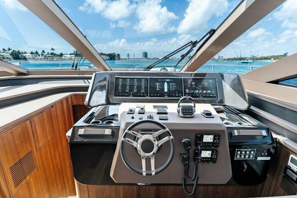 Aquitalia Yachts-Flybridge 2024 -Fort Lauderdale-Florida-United States-5195700
