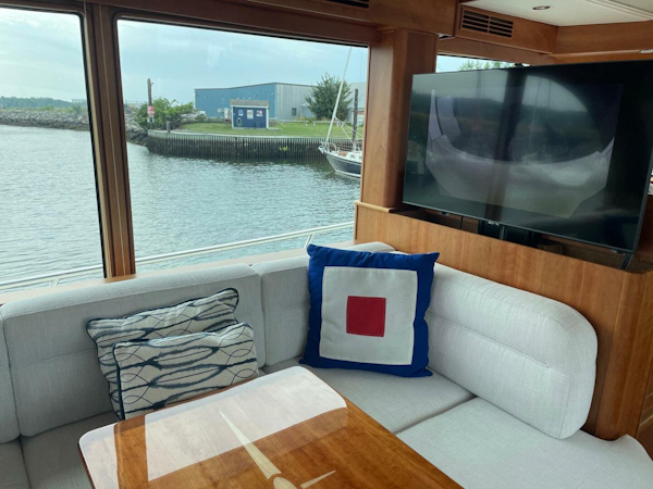 Sabre-58 Salon Express 2021-Last Resort Pictou-Nova Scotia-Canada-5467179