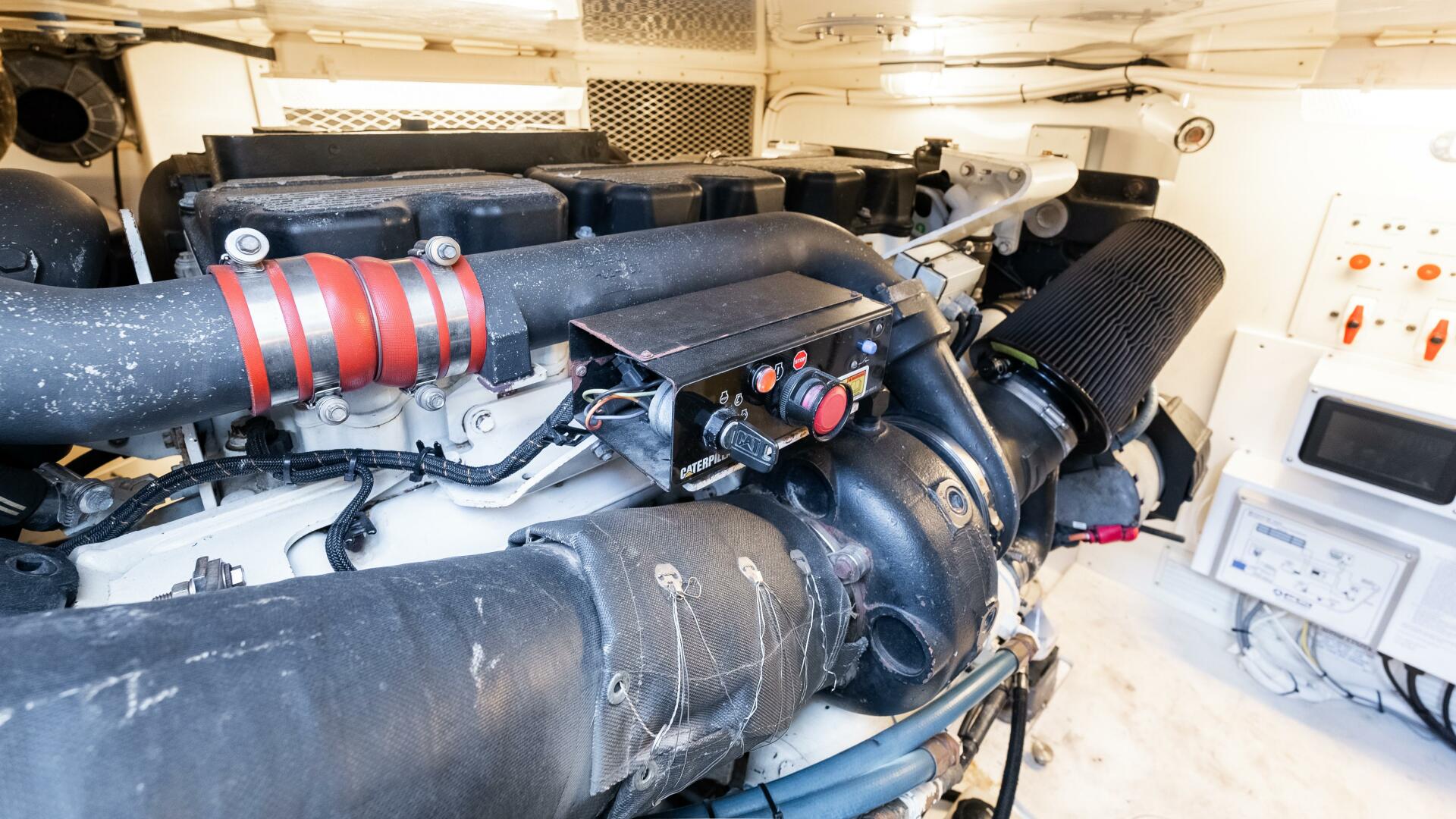 Cabo-44 HTX 2012 -Montauk-New York-United States-4742487 | Thumbnail