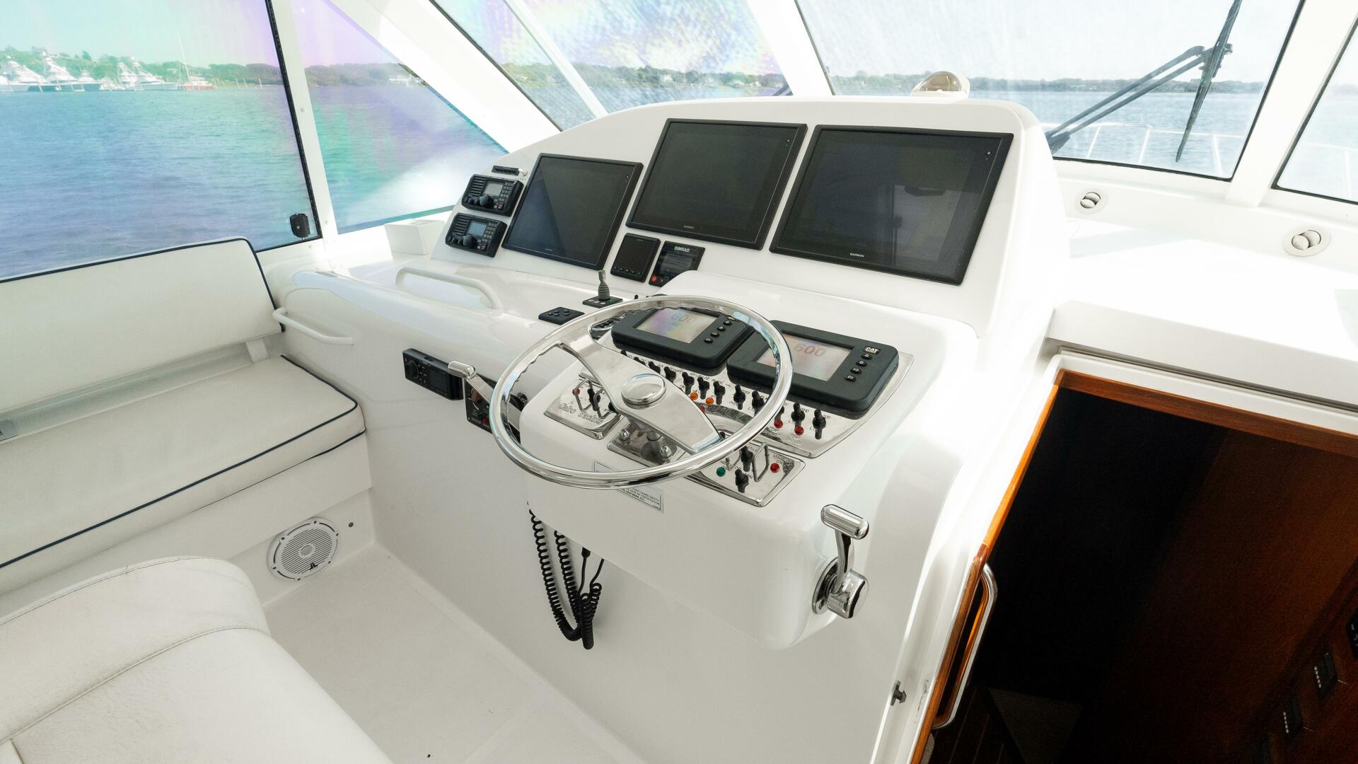 Cabo-44 HTX 2012 -Montauk-New York-United States-4742456 | Thumbnail