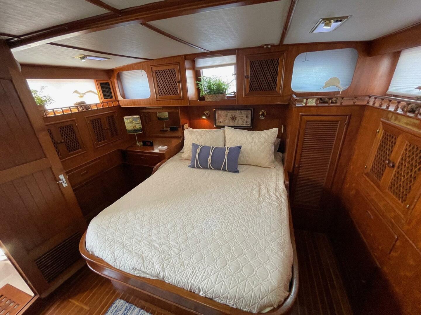 Marine Trader-40 LaBelle Sun Deck 1987-Manana Stuart-Florida-United States-4744706 | Thumbnail