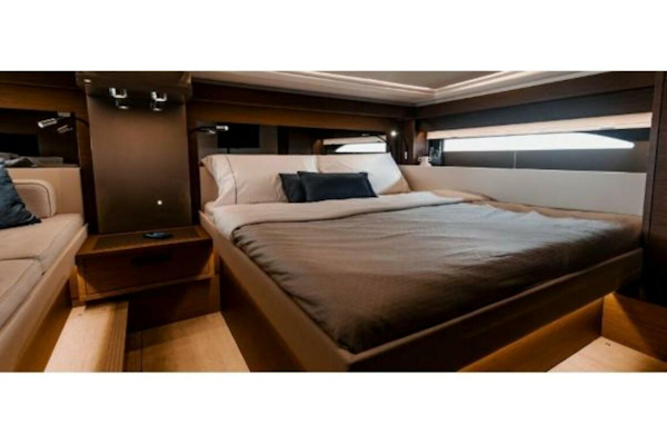 Wellcraft-44 Explorer 2025 -Fort Lauderdale-Florida-United States-4746109