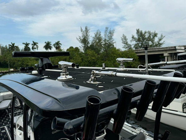 Nor-Tech-392 Super Fish 2024 -Pompano Beach-Florida-United States-4747810