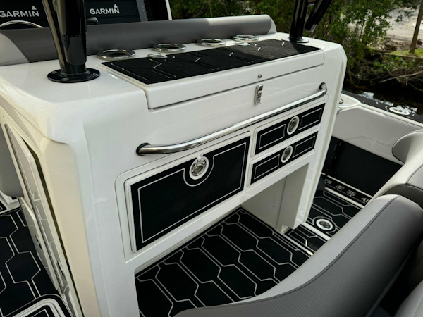 Nor-Tech-392 Super Fish 2024 -Pompano Beach-Florida-United States-4747829