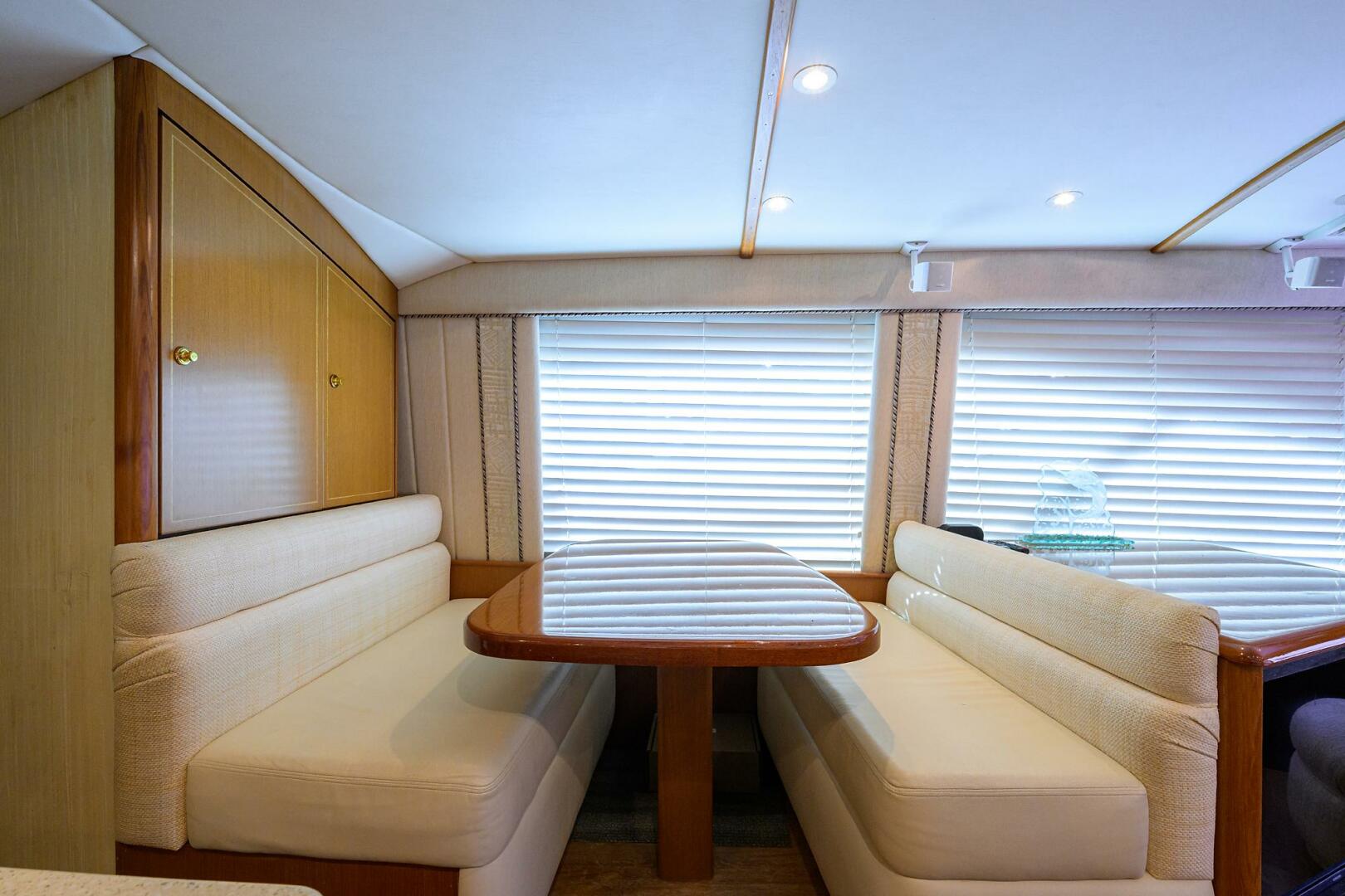 Ocean Yachts-50 Super Sport 2004-SUMMEREBEL Newburyport-Massachusetts-United States-Ocean Yachts 50 SUMMEREBLE  Dinette-4757535 | Thumbnail