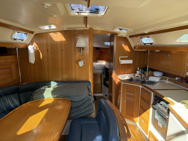 Catalina-MK II 2004-J RENEE Groton-Connecticut-United States-4763147