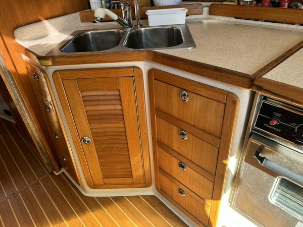 Catalina-MK II 2004-J RENEE Groton-Connecticut-United States-4763145