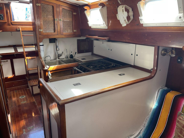 Cherubini-44 1980-Tuckerbrunk Long Beach-California-United States-4768165