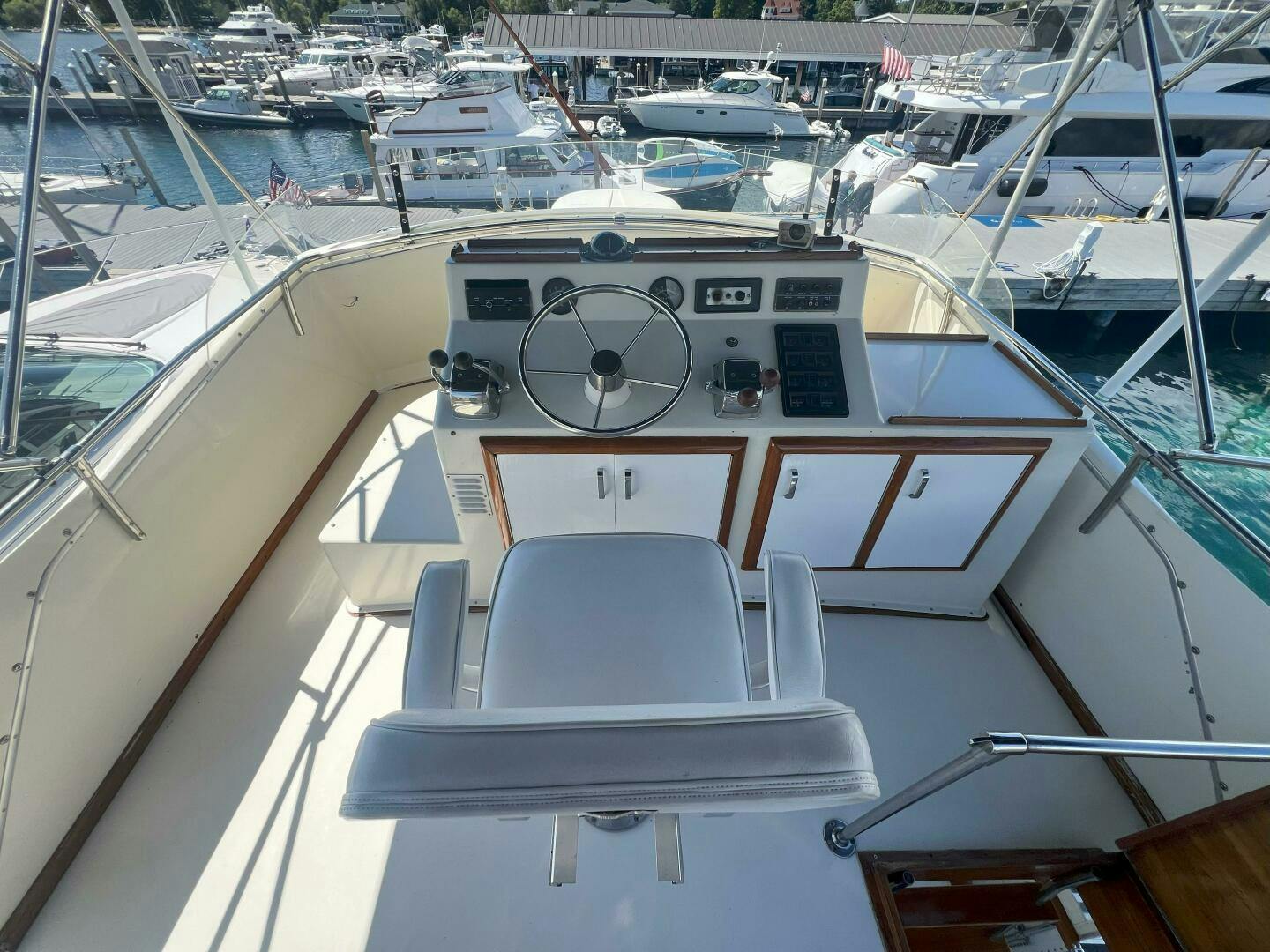 Chris-Craft-410 Motor Yacht 1978 -Harbor Springs-Michigan-United States-4768757