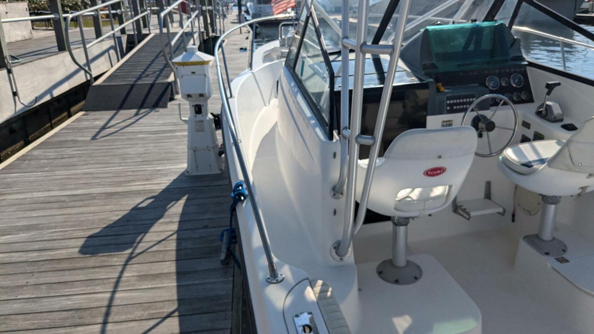 Bayliner-Trophy 2352 Walkaround 1998-Second Wind Beaufort-North Carolina-United States-4772907 | Thumbnail