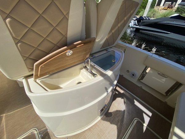 Chris-Craft-Catalina 2022 -Ponte Vedra Beach-Florida-United States-4771949