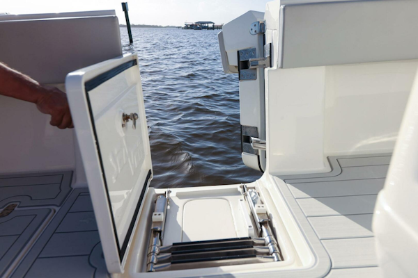 SeaVee-390Z 2018-Waymaker New Smyrna Beach-Florida-United States-4774012