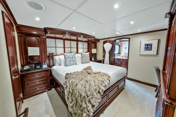 Trinity Yachts-Tri-Deck 2005-NICOLE EVELYN Highlands-New Jersey-United States-5129407