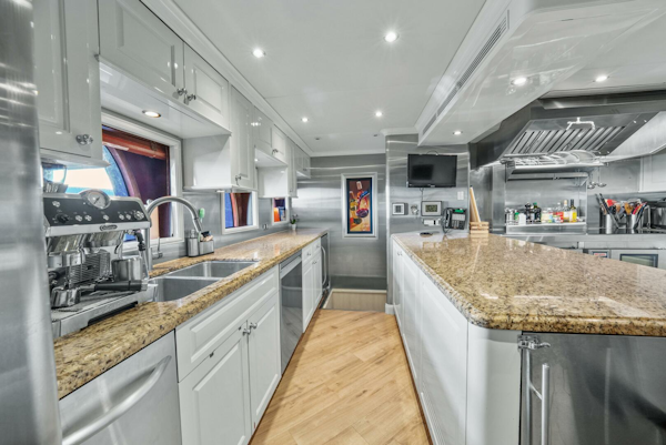 Trinity Yachts-Tri-Deck 2005-NICOLE EVELYN Highlands-New Jersey-United States-5129426