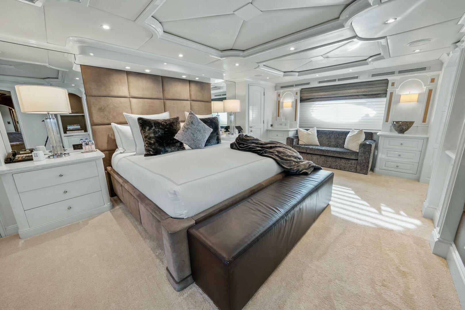 Trinity Yachts-Tri-Deck 2005-NICOLE EVELYN Highlands-New Jersey-United States-5129394 | Thumbnail