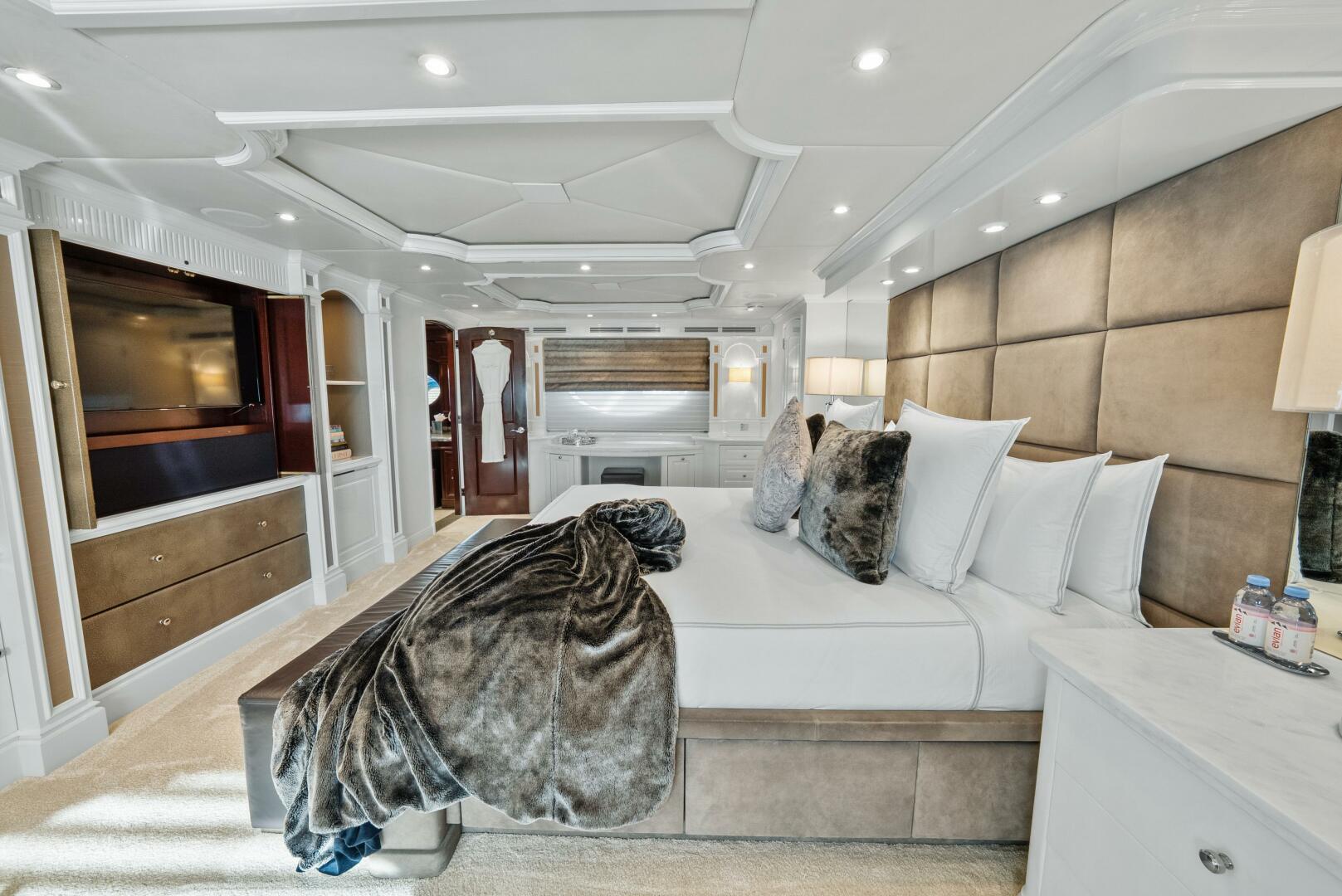 Trinity Yachts-Tri-Deck 2005-NICOLE EVELYN Highlands-New Jersey-United States-5129397 | Thumbnail