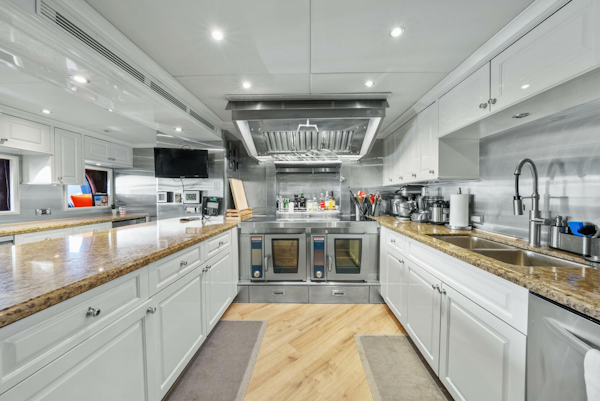 Trinity Yachts-Tri-Deck 2005-NICOLE EVELYN Highlands-New Jersey-United States-5129423