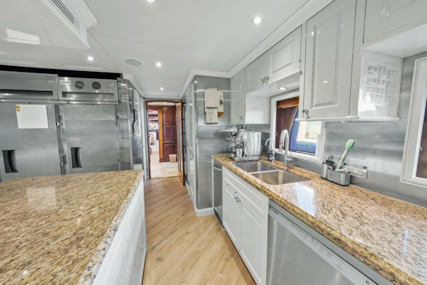 Trinity Yachts-Tri-Deck 2005-NICOLE EVELYN Highlands-New Jersey-United States-5129425
