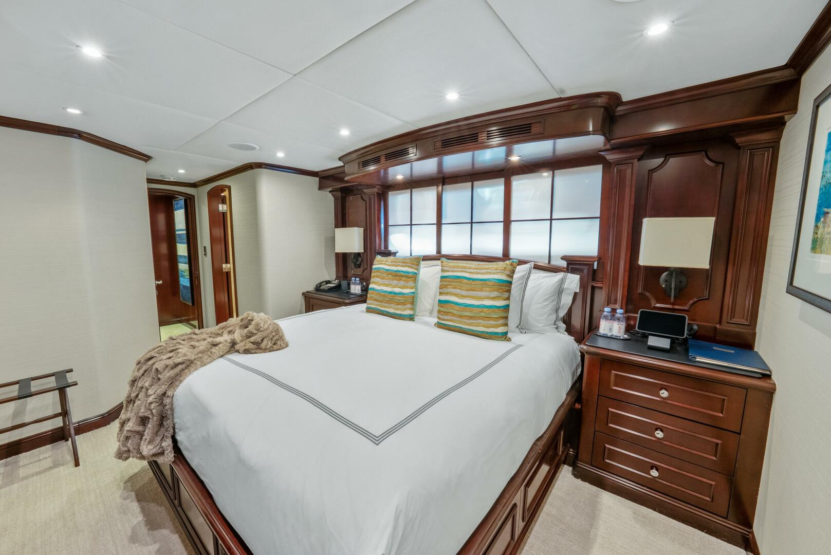 Trinity Yachts-Tri-Deck 2005-NICOLE EVELYN Highlands-New Jersey-United States-5129408 | Thumbnail