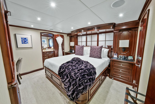 Trinity Yachts-Tri-Deck 2005-NICOLE EVELYN Highlands-New Jersey-United States-5129411