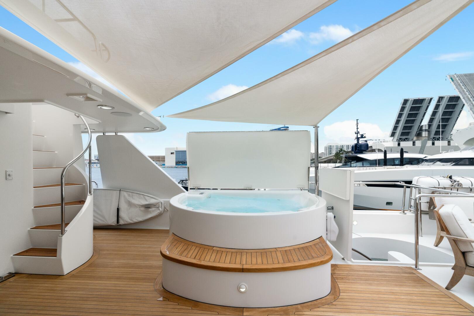 Westport-130 Tri-Deck Motor Yacht 2004-ELYSIAN Key Largo-Florida-United States-5052442 | Thumbnail