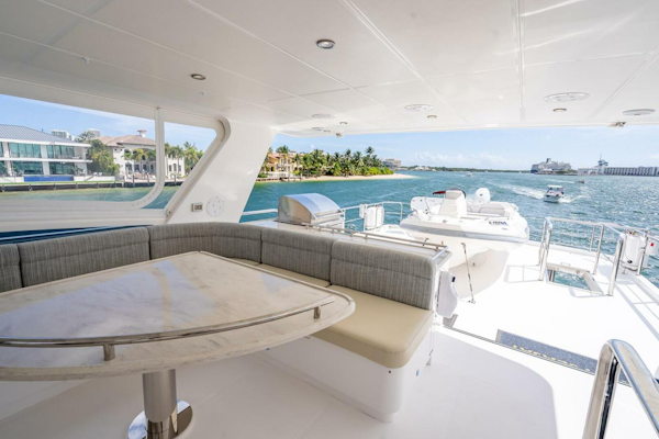 Hampton-658l Endurance 2022-Sunny SeaJay Palm Beach Gardens-Florida-United States-5069707