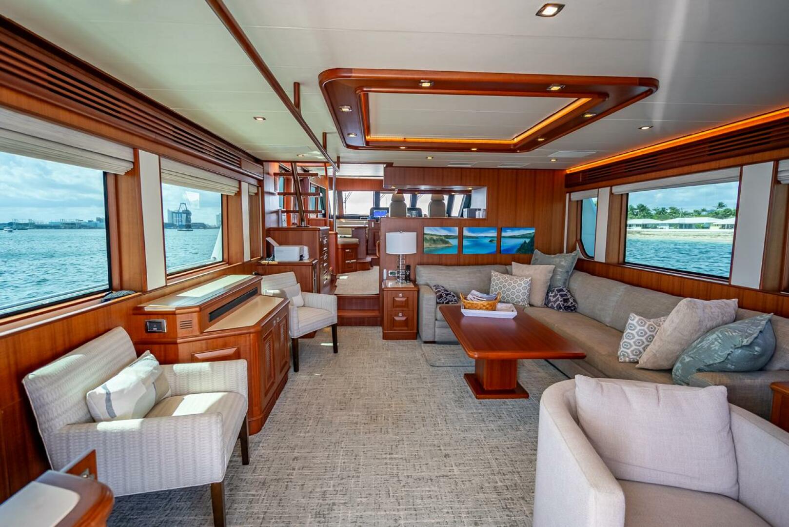 Hampton-658l Endurance 2022-Sunny SeaJay Palm Beach Gardens-Florida-United States-5069630 | Thumbnail