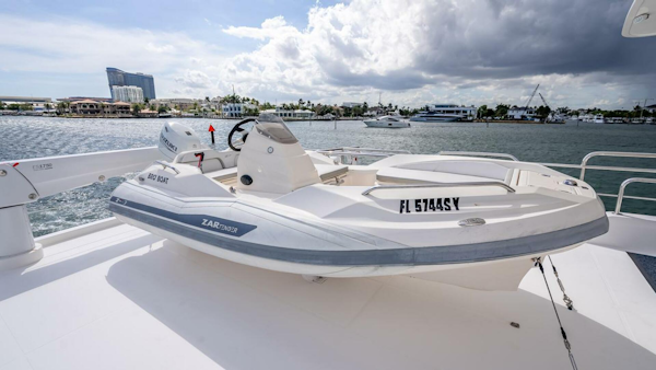Hampton-658l Endurance 2022-Sunny SeaJay Palm Beach Gardens-Florida-United States-5069719