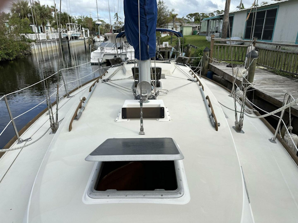 Pearson-36-2 1987-WHITE HERON Port Charlotte-Florida-United States-4791422