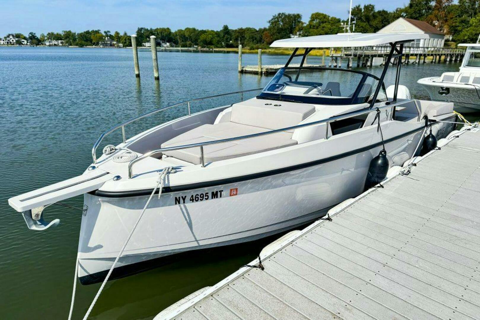 RYCK-280 2023 -Mamaroneck-New York-United States-4795774