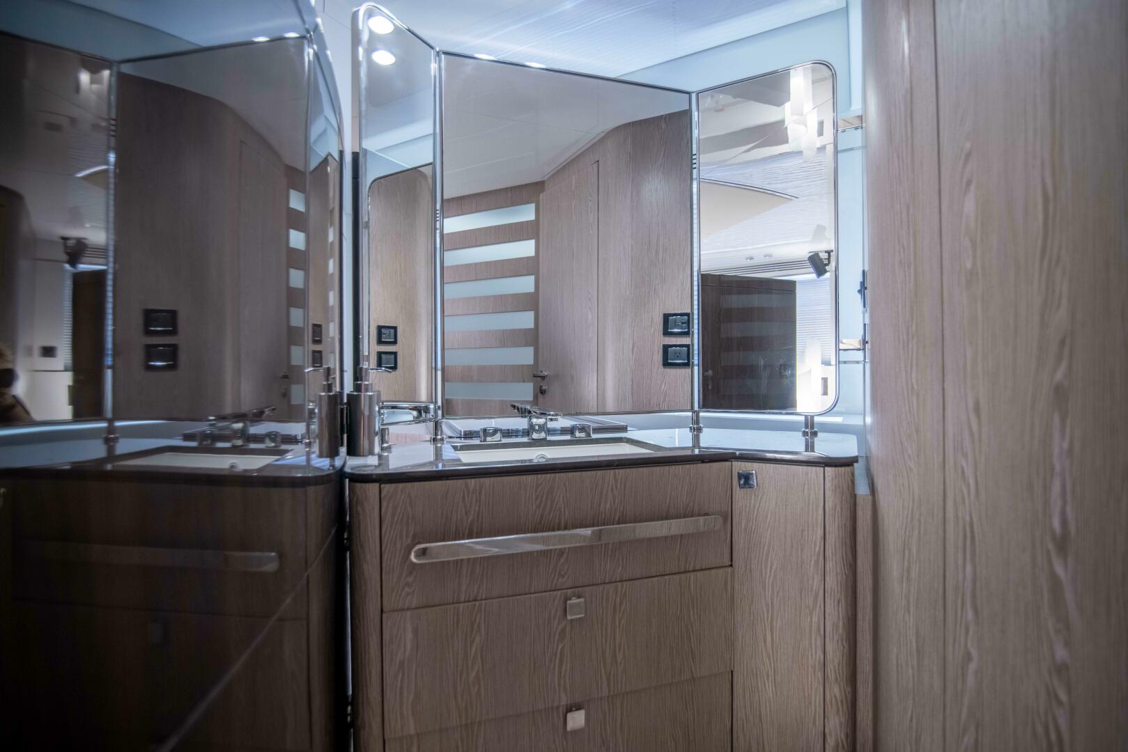 Azimut-S7 2019-Triple Play Boca Raton-Florida-United States-Azimut 70 Triple Play --4796210 | Thumbnail