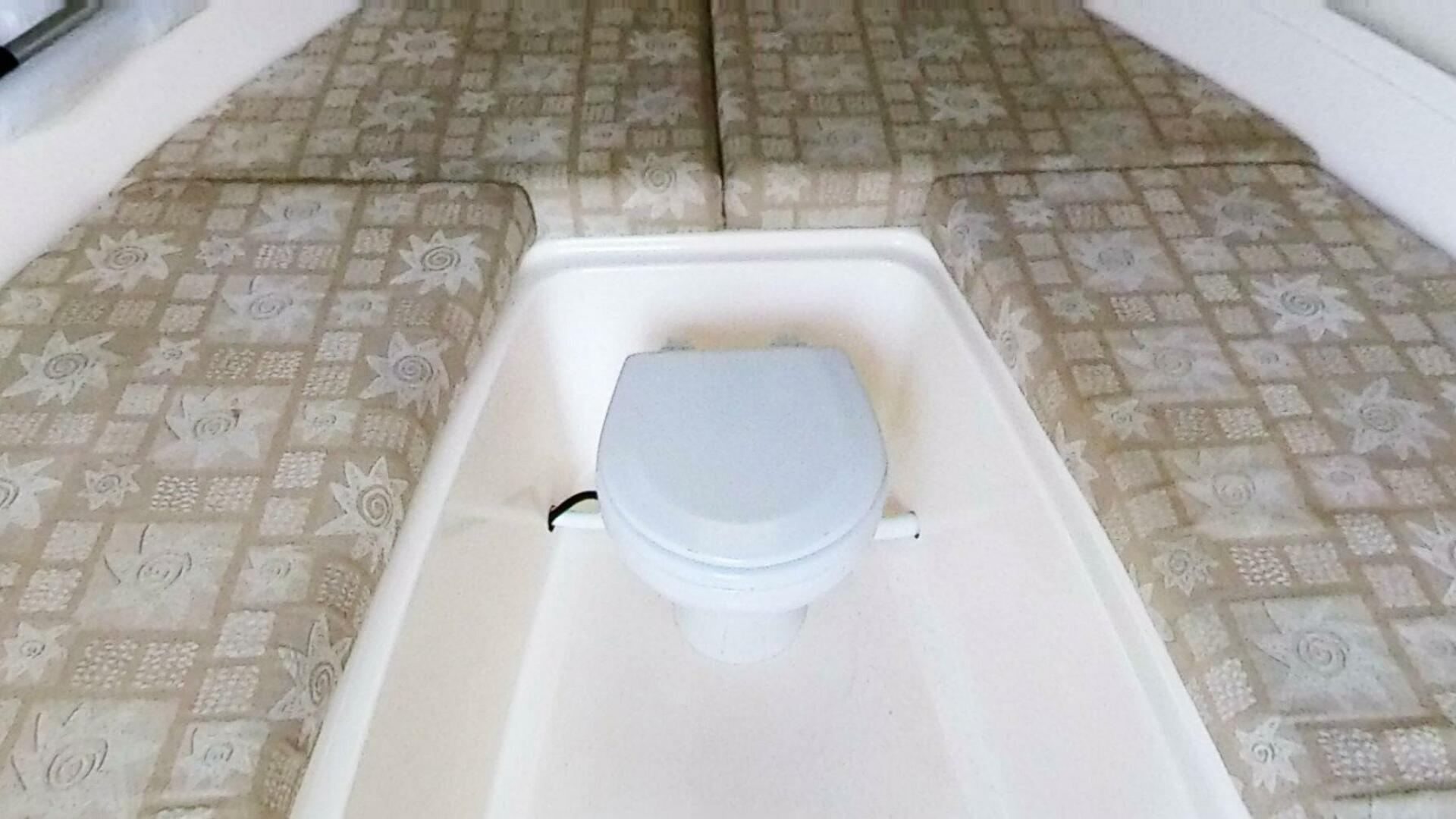 Shamrock-246 Adventure 2005-Tina Marie Southport-North Carolina-United States-4809974 | Thumbnail