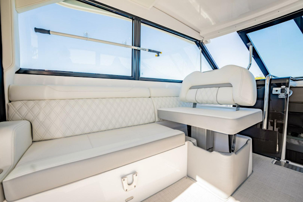 Regal-36 XO 2022-Jorja B Port St. Lucie-Florida-United States-4824768