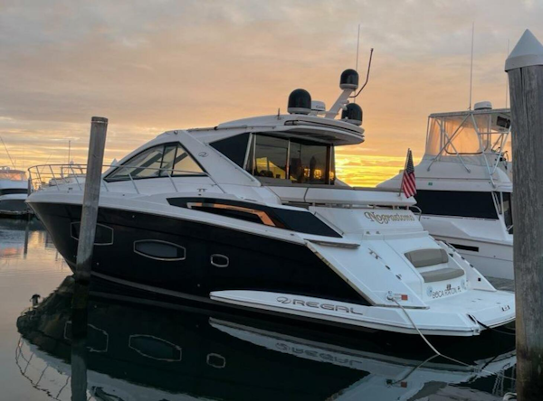 Regal-53 Sport Coupe 2015-Day Off Dania Beach-Florida-United States-2015 Regal 53 Sport Coupe-4826757