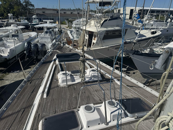 Wauquiez-Centurion 47 1987-Comfort Zone Port Charlotte-Florida-United States-4829133