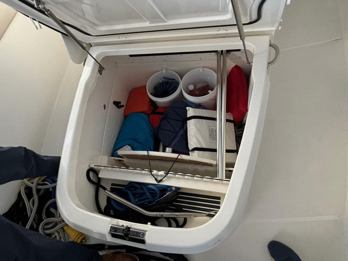 Boston Whaler-330 Outrage 2017 -Branford-Connecticut-United States-5289967 | Thumbnail