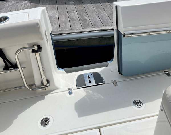 Boston Whaler-330 Outrage 2017 -Branford-Connecticut-United States-5289982